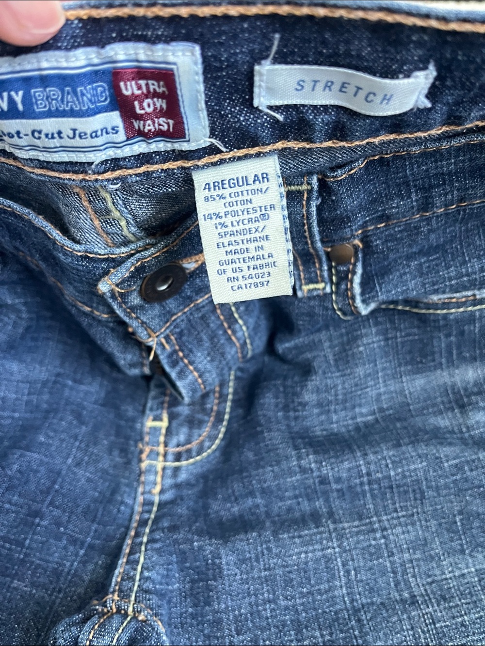 Old navy boot cut jeans ultra low waist - Picture 3 of 8